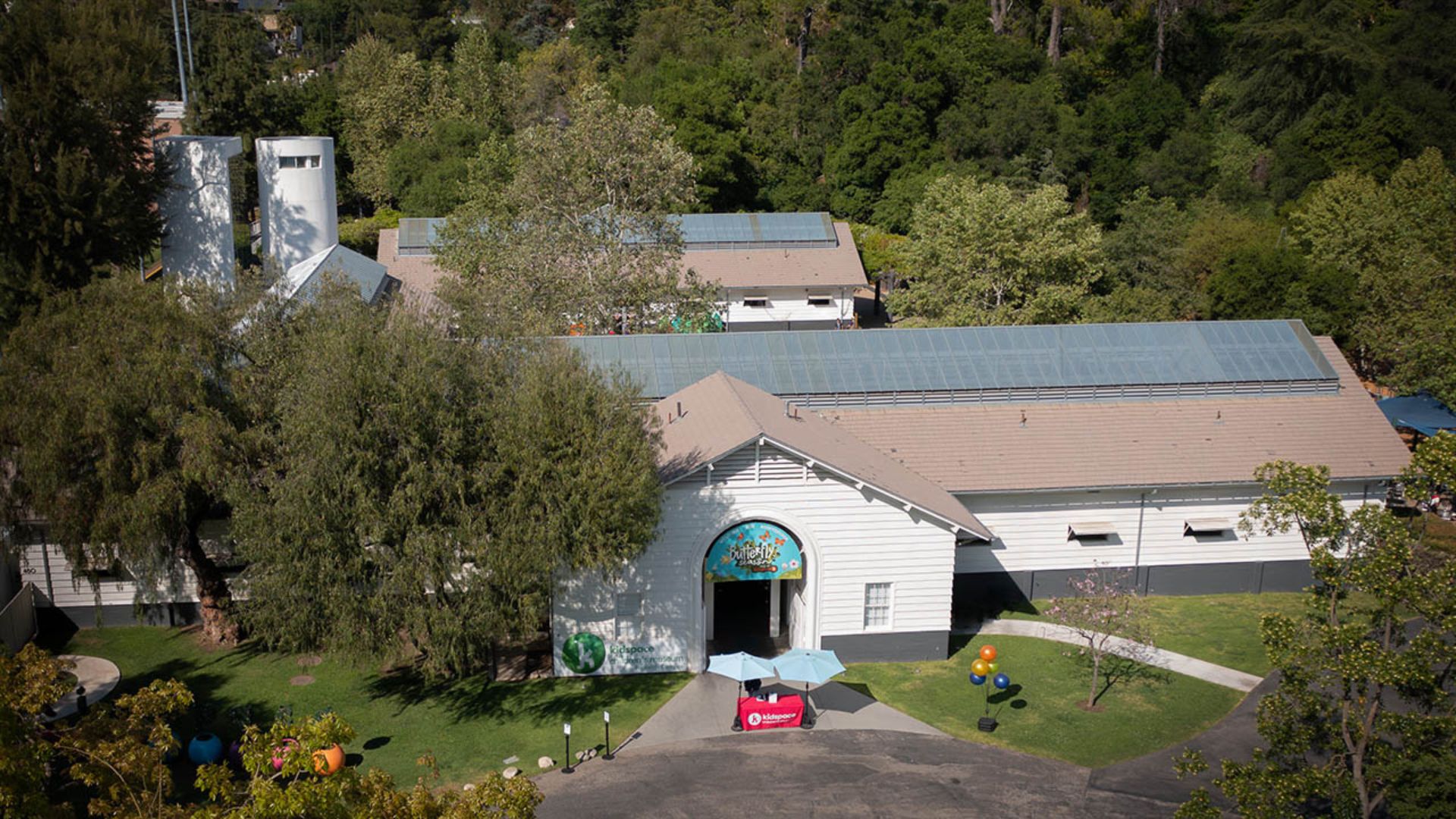 Ariel view of Kidspace Museum entrance
