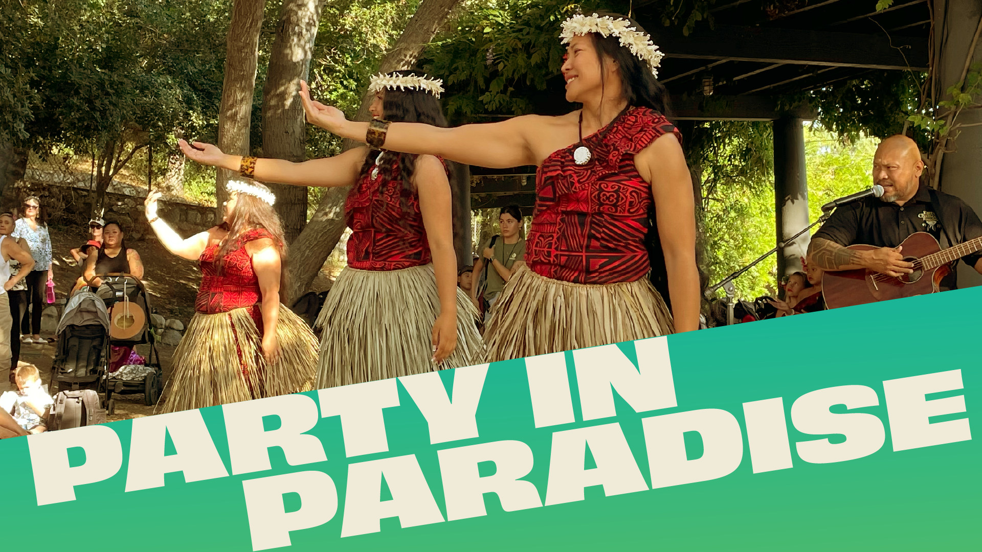 Pacific Island dancers